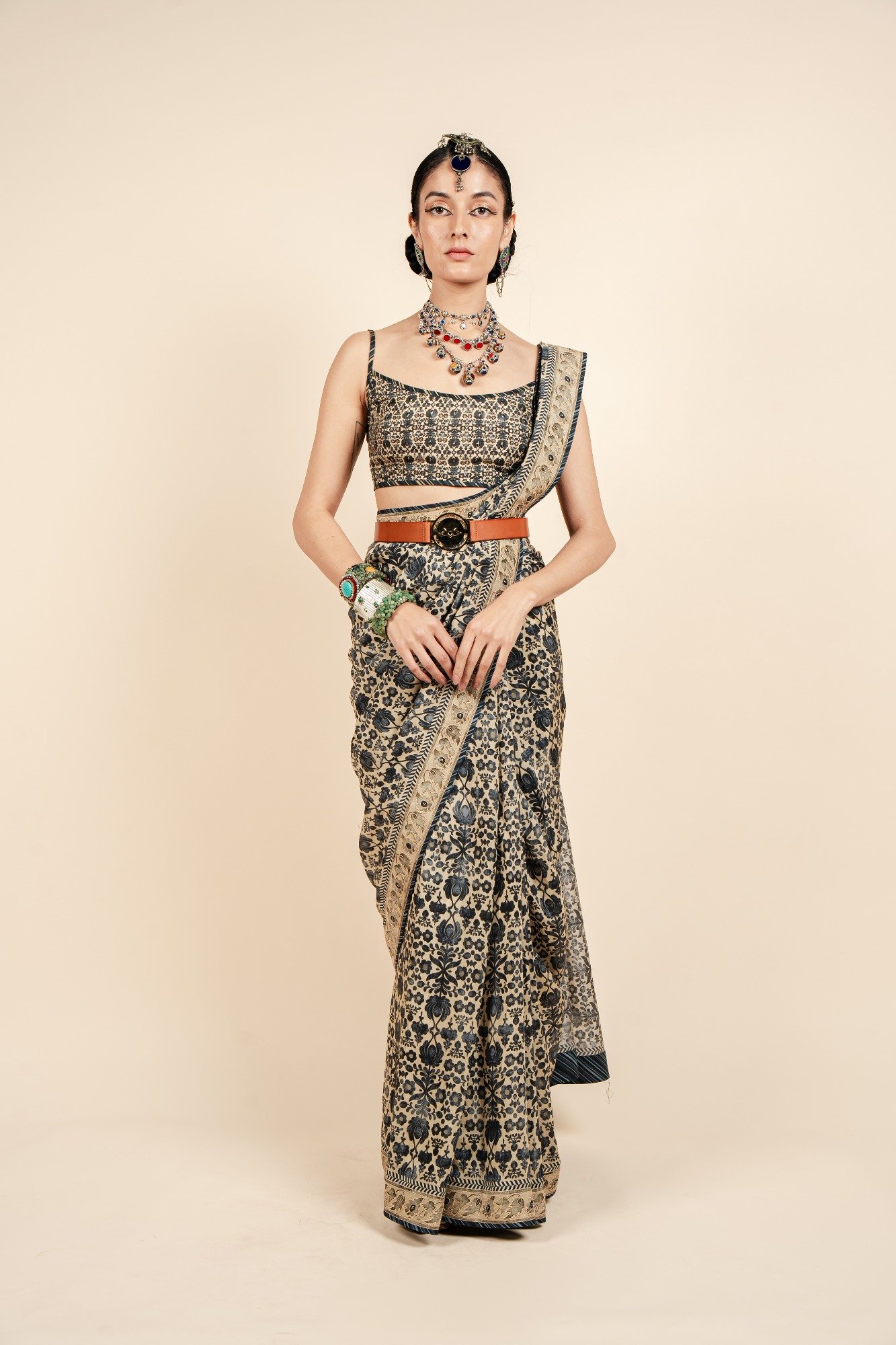 Purple woven paithani silk saree with blouse - Samvegi Creation - 4051536